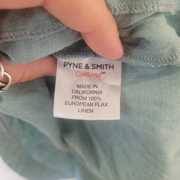 Pyne & Smith Azure No.24, Small - Picture 3 of 4